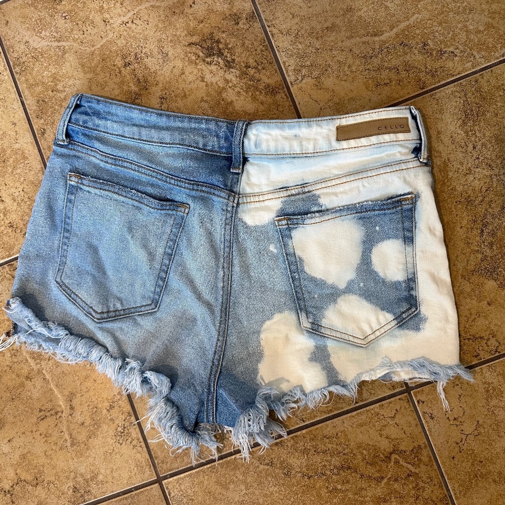 Cello Shorts